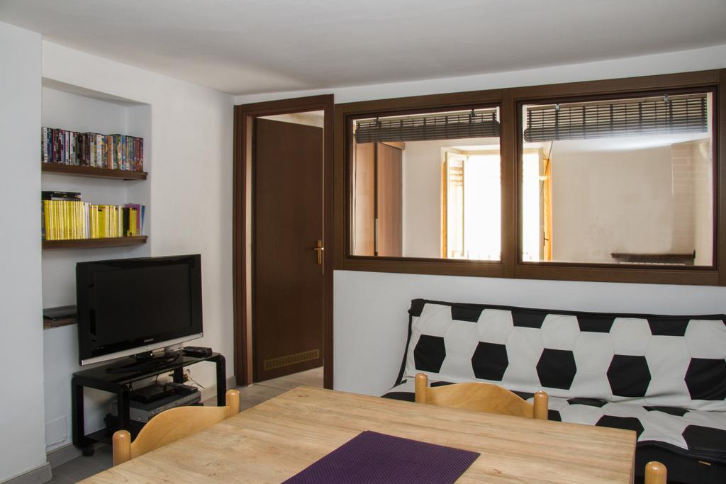 Apartment Via Sant'Alessandro Bergamo Bilik gambar